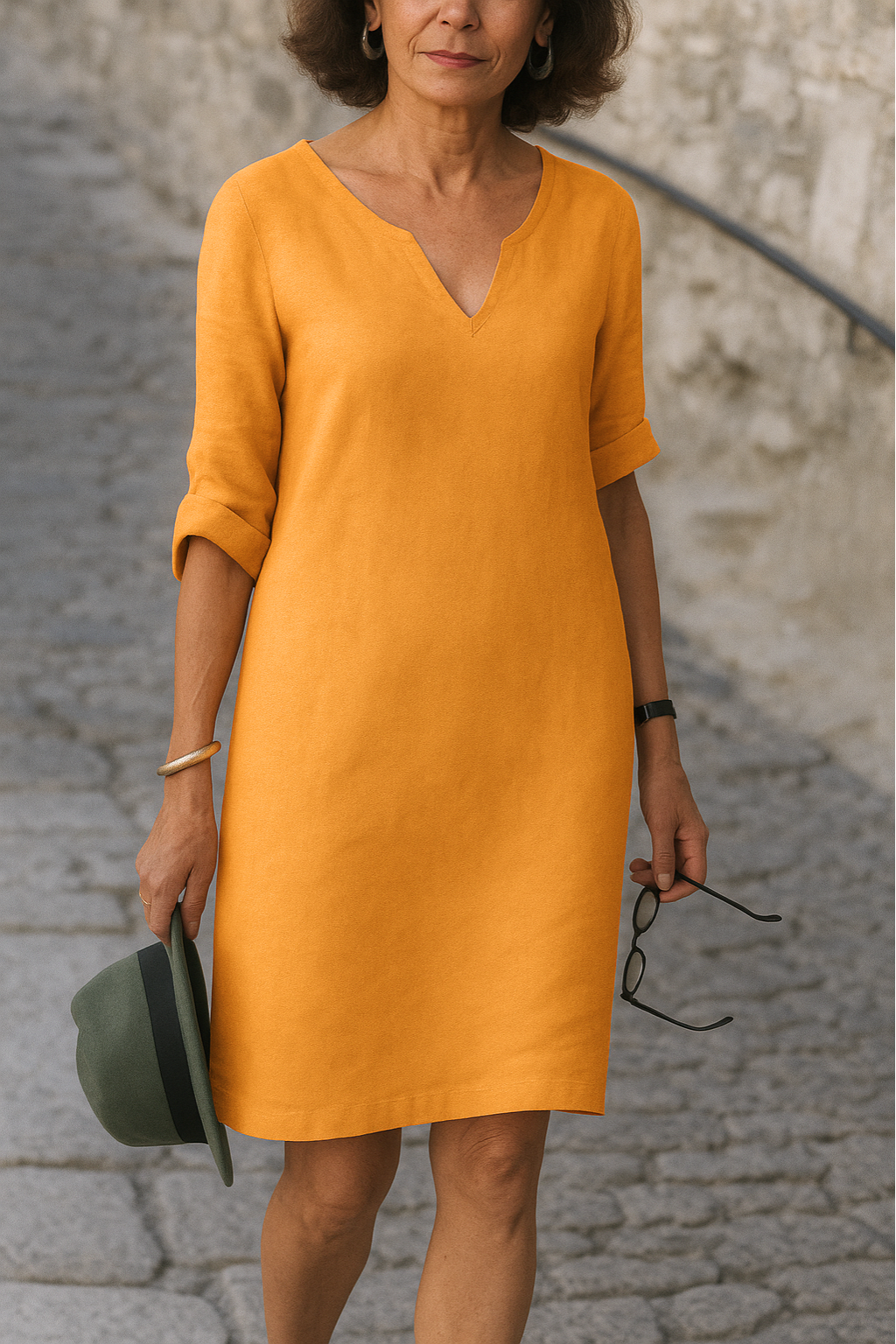 ADRIANA | Flowing Dress with V-Neck and Elegant Line for Every Moment of the Day